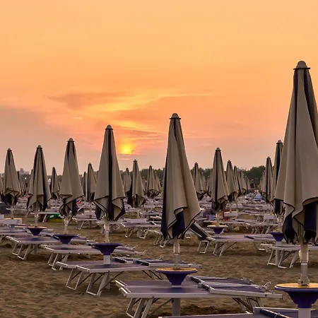 Find Peace Near The Sea In Our Welcoming Flat Bibione